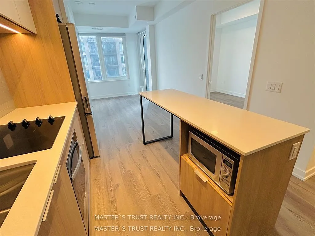 2 bed, $2,550 — Photo 2