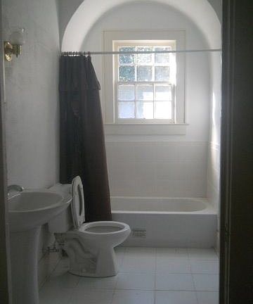 2nd image of 171 N Washington Ave