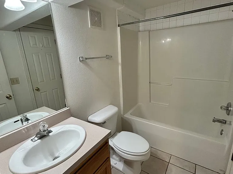 689 Animas View Dr #17 — Photo 3