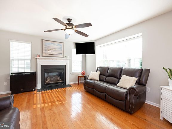 5th image of 13 Granite Ln #6