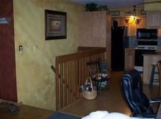 13826 Rustlers Row, Rockton, IL 61072