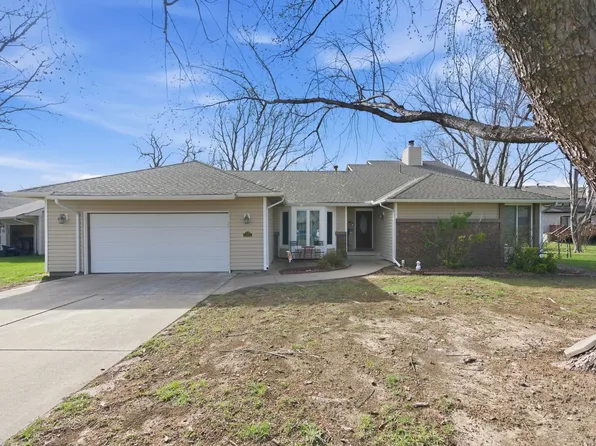 519 S Partridge Ln, Derby, KS 67037