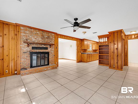 2nd image of 6425 Village Point Dr