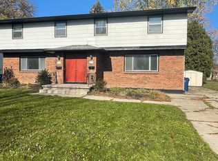 212 Sunshine Dr, Amherst, NY 14228