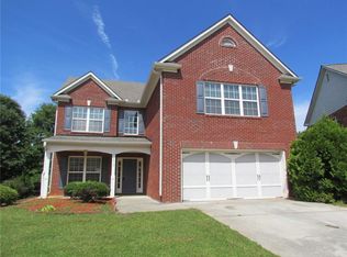 4019 Cliffglen Ct, Lilburn, GA 30047