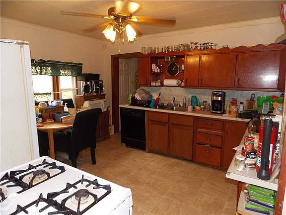 5th image of 536 Glen Ave