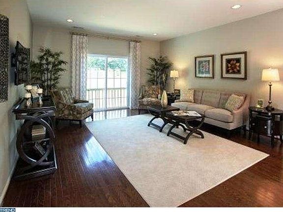 2nd image of 15118 Wildflower Way