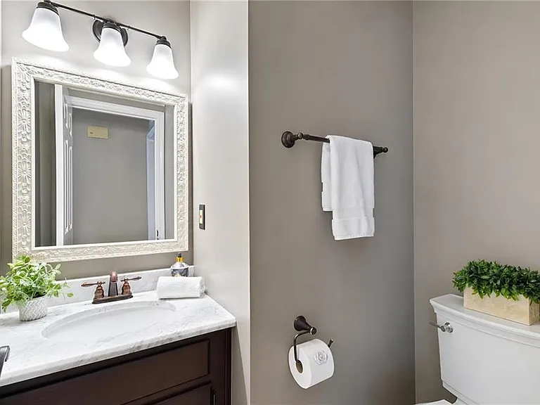 320 Derby Ridge Trce — Photo 35