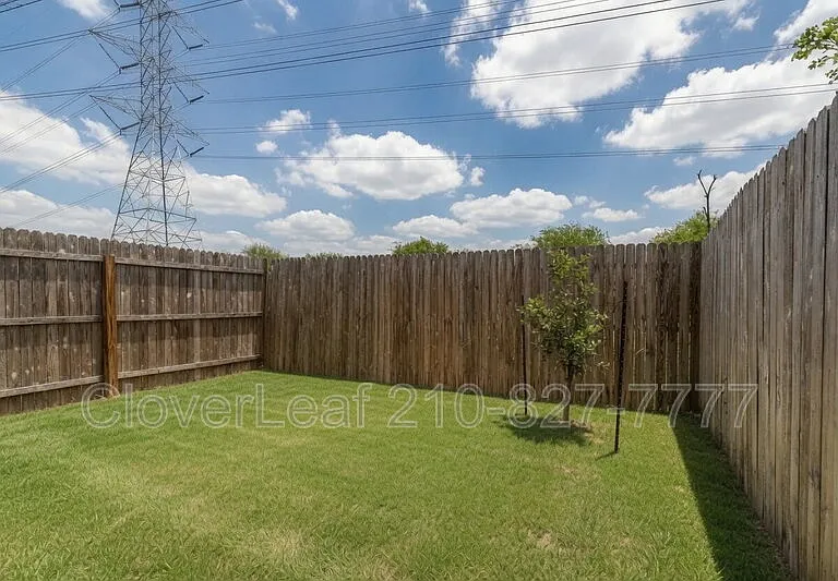 7044 Elm Trl — Photo 23