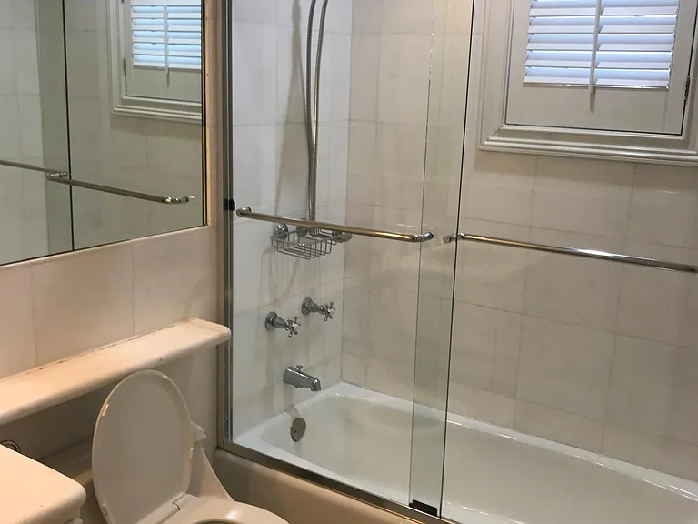 1037 Alfonso Ave — Photo 11