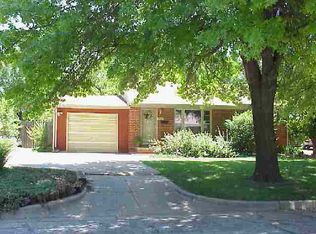 1808 Windsor St, Wichita, KS 67218