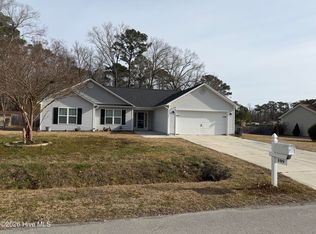 109 Hidden Hollow Drive, Richlands, NC 28574
