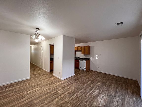 3rd image of 565 Sunny Ln Unit B