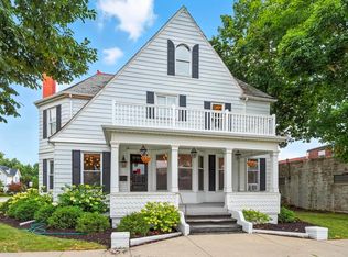 126 N Main St, Columbia City, IN 46725