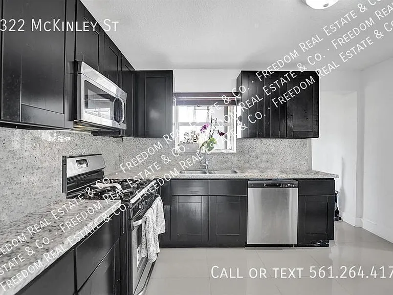 3322 McKinley St — Photo 8