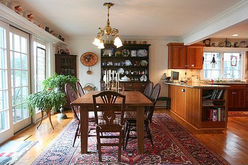 3rd image of 6837 Alden Dr