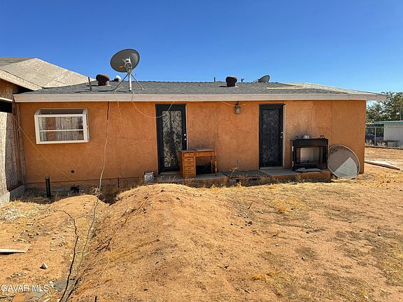 4th image of 13861 E Avenue G6