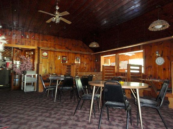 5th image of 251 Lincoln Ave