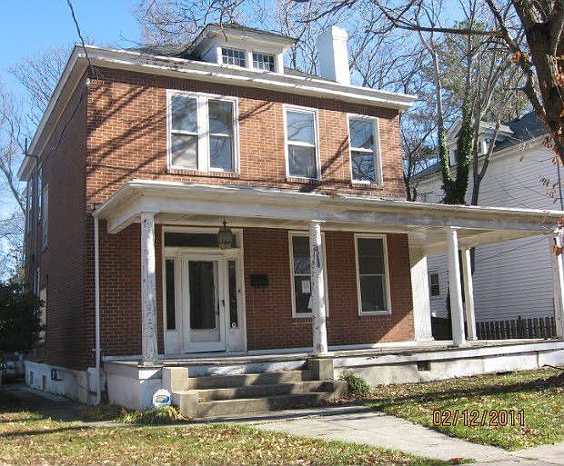 1st image of 409 W 30th St
