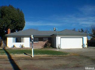 589 Taylor Rd, Lodi, CA 95242