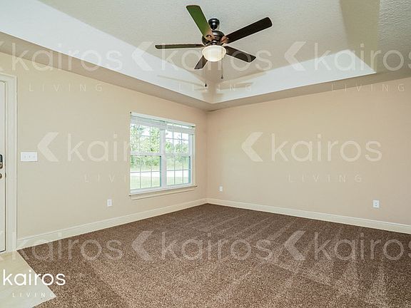 2nd image of 530 Marion Oaks Ln