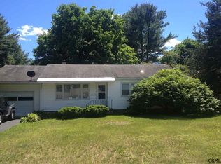 26 Woodlawn Ave, South Glens Falls, NY 12803
