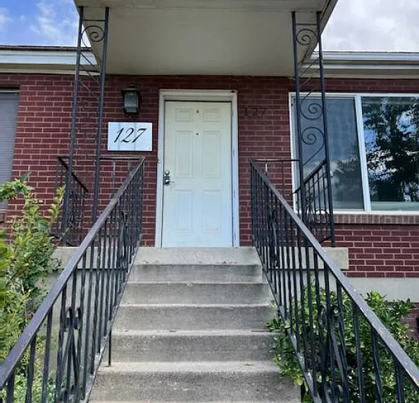 127 Mason Ln #A — Photo 1