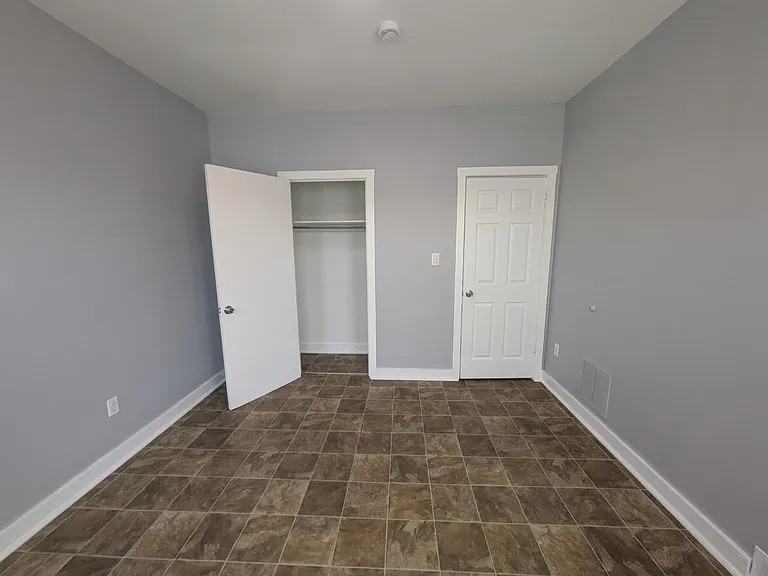 476 Brooks St #484-2 — Photo 9