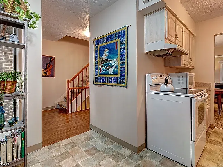 4458 Habersham Ln N #223 — Photo 11