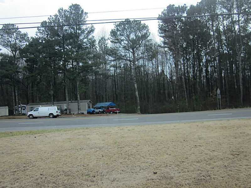 1st image of 5976 Cumming Hwy