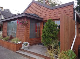 6050 Seaview Ave NW, Seattle, WA 98107