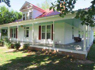 390 Freewill Ln, Savannah, TN 38372