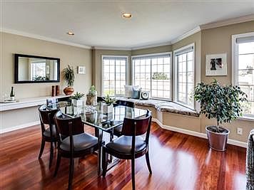5th image of 640 De Haro St