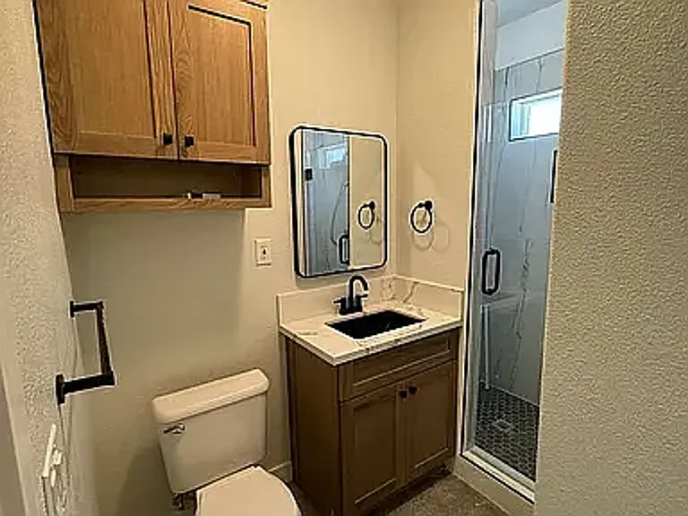 6496 Chadbourne Ave — Photo 10