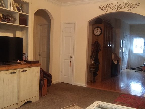 5th image of 1003 Cashmere Dr