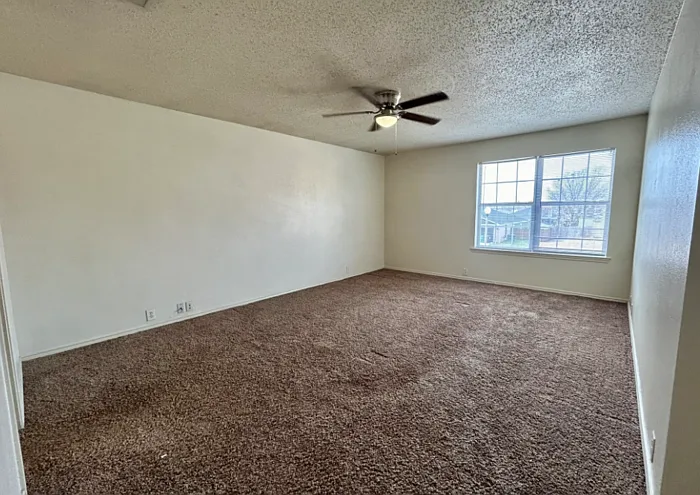 3109 Pinehurst Ct — Photo 13