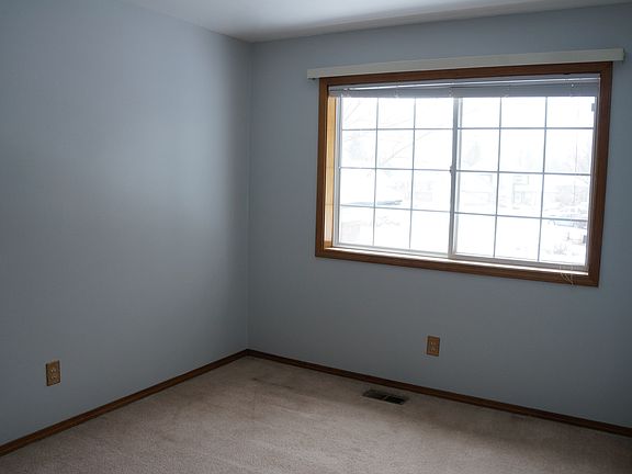 2nd image of 12304 N Guinevere Dr