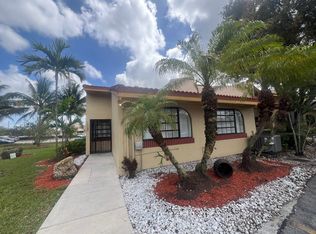 11720 SW 103rd Ln, Miami, FL 33186