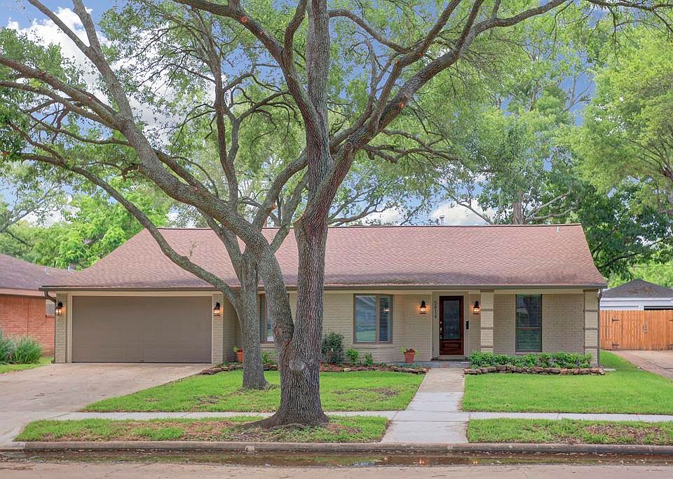 1st image of 5814 Belrose Dr