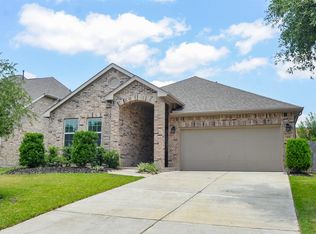 426 Sunny River Ln, Richmond, TX 77406