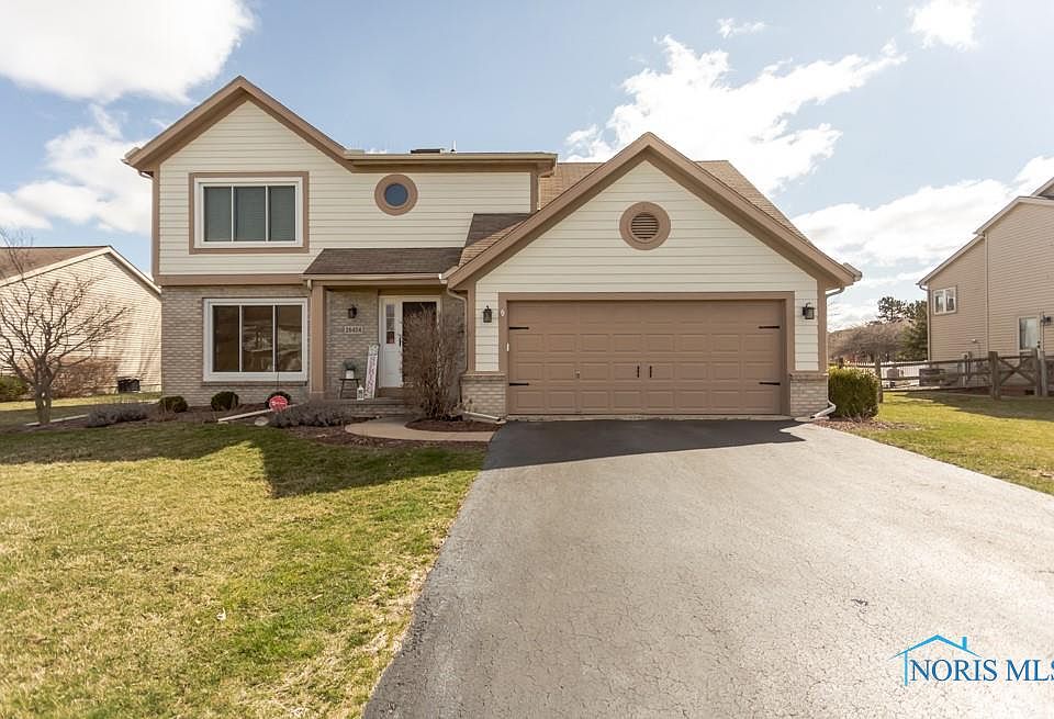1st image of 26454 Oak Meadow Dr W