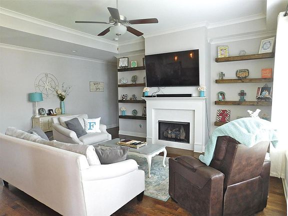 2nd image of 8510 Daju Ct