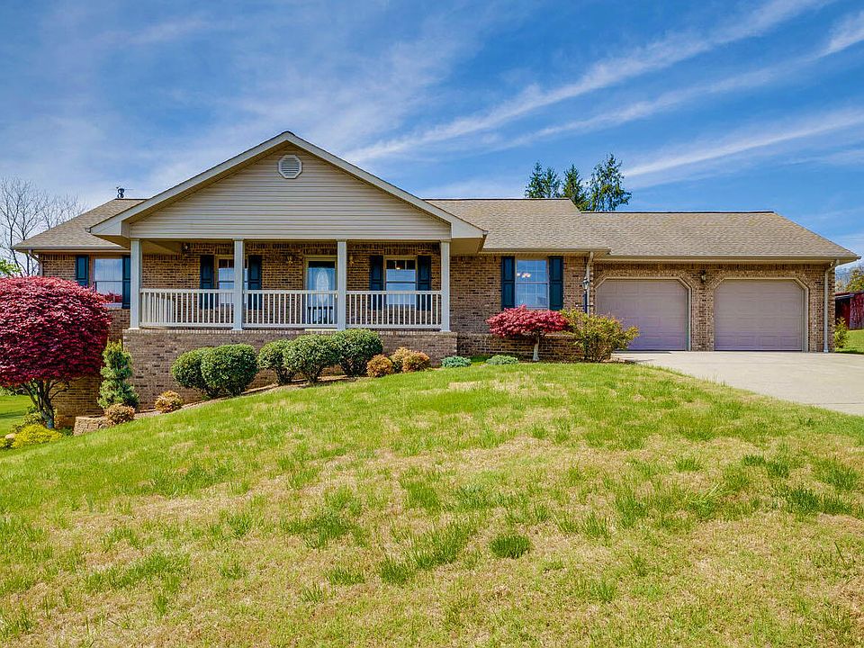 1st image of 112 Riverchase Dr