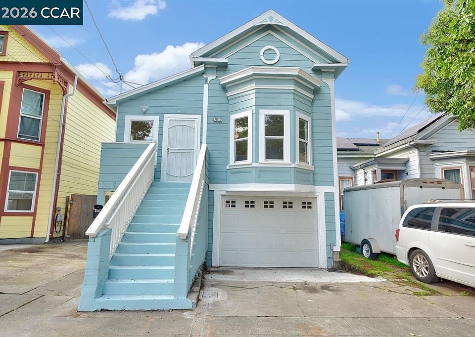 1st image of 2517 Filbert St