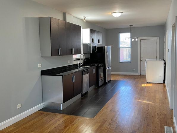 2206 N Menard Ave #1