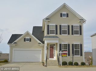 8838 Screech Owl Ct, Gainesville, VA 20155