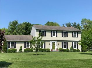 7832 Ranett Ave, Hudson, OH 44236