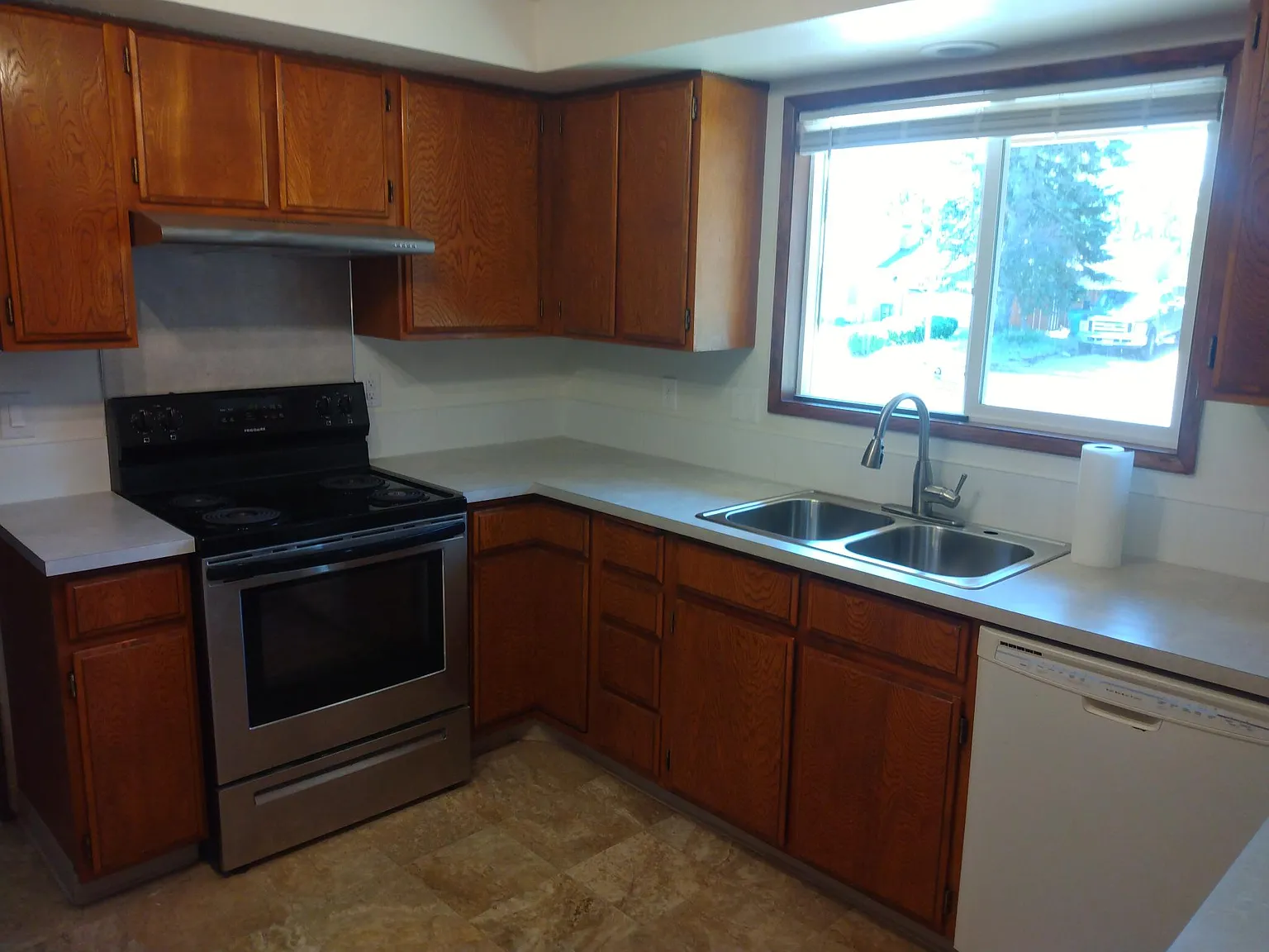 3 bed, 1680 sqft, $2,450 — Photo 1