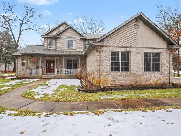 707 Hidden Ridge North Rd, Midland, MI 48640