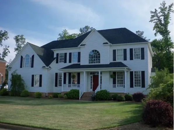 702 Water Fowl Dr, Yorktown, VA 23692